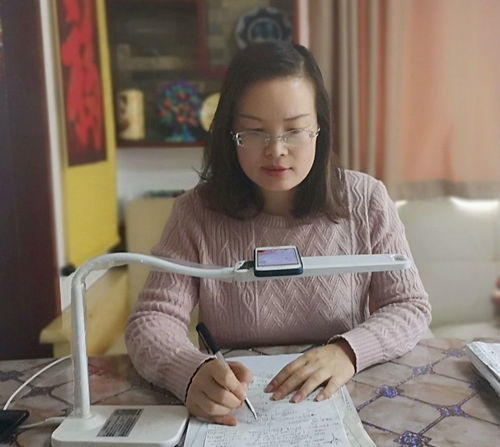 威海四中教师积极应对线上授课打响教学攻坚战